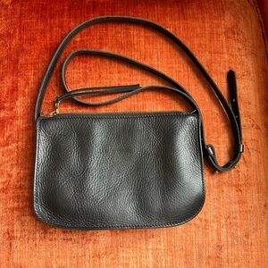 Black leather Madewell purse